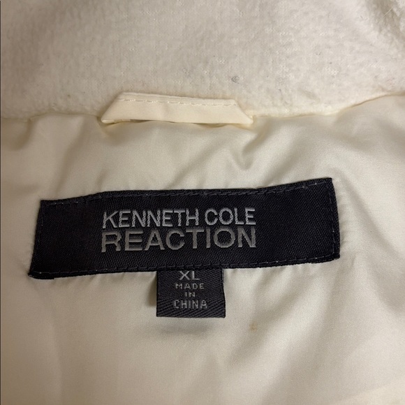 Kenneth Cole Reaction Women's Cream Quilted Vest Size XL - Picture 3 of 7